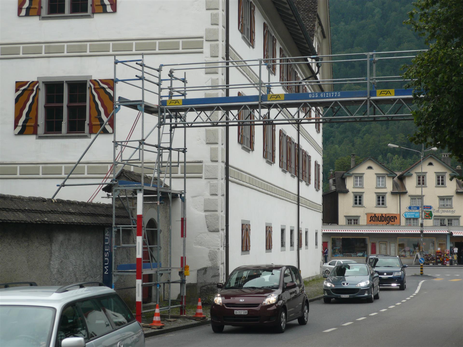 Gerüst in Näfels (Brücke)